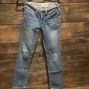 Ariat Jeans in Light Blue Wash